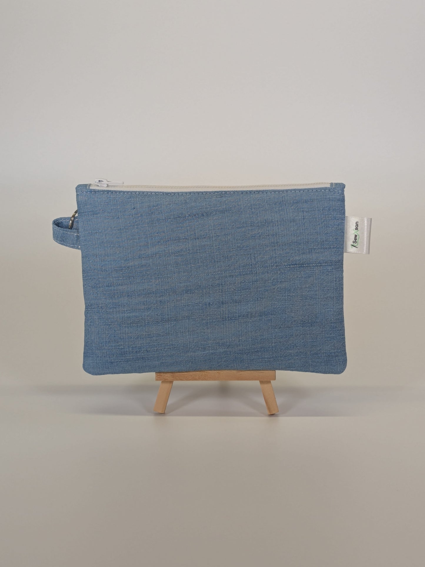 Medium Pouches