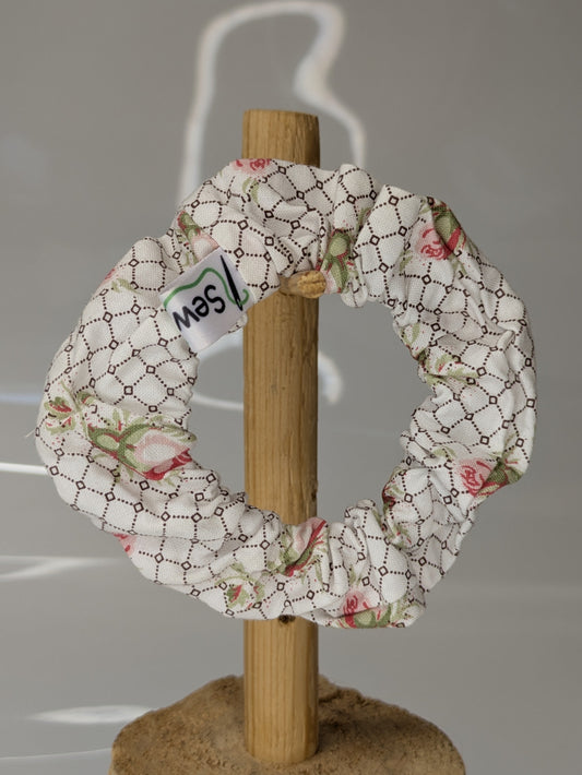 Whites & Creams Scrunchies