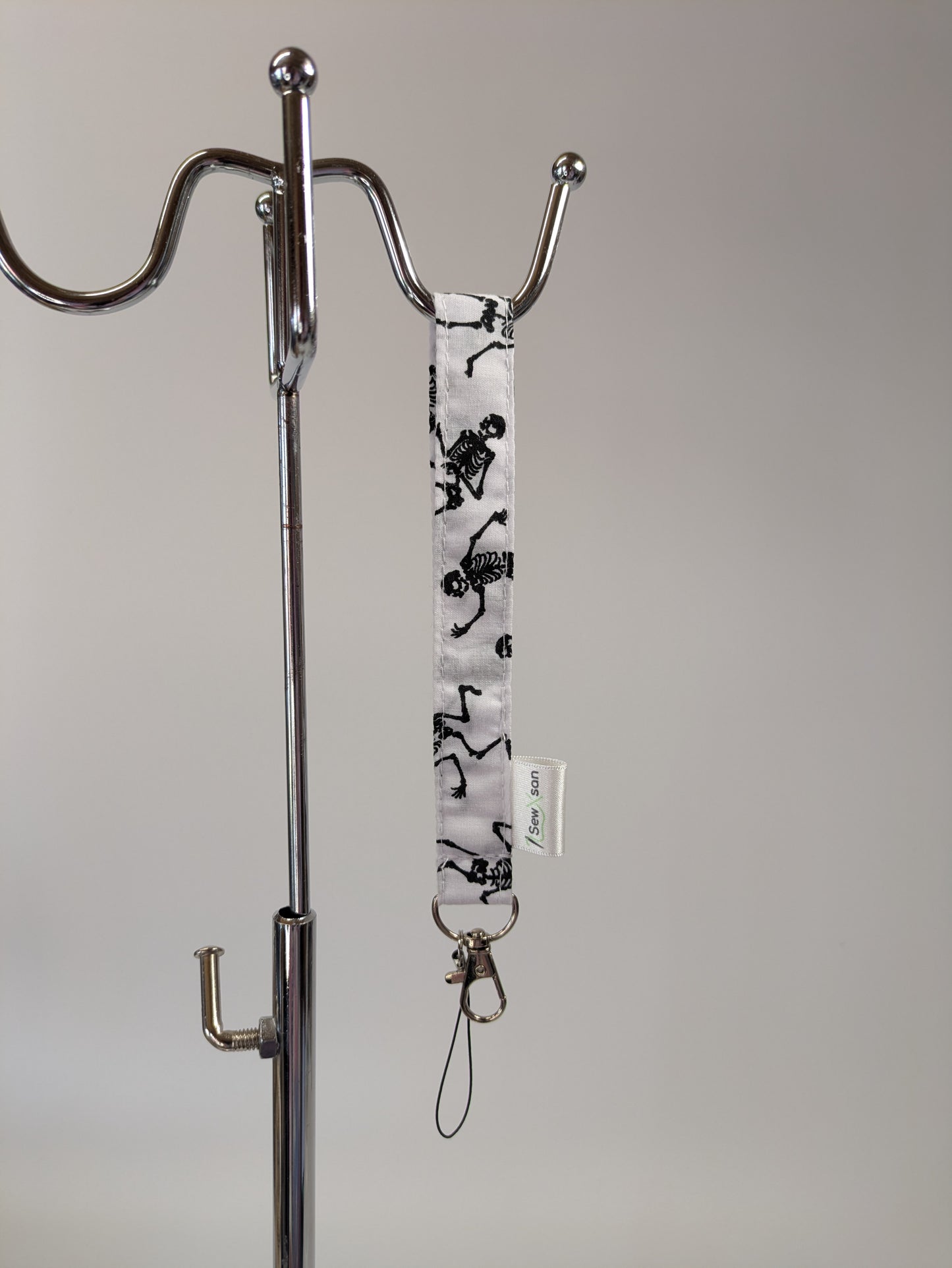 🕷️ Halloween Mini Lanyards 🎃