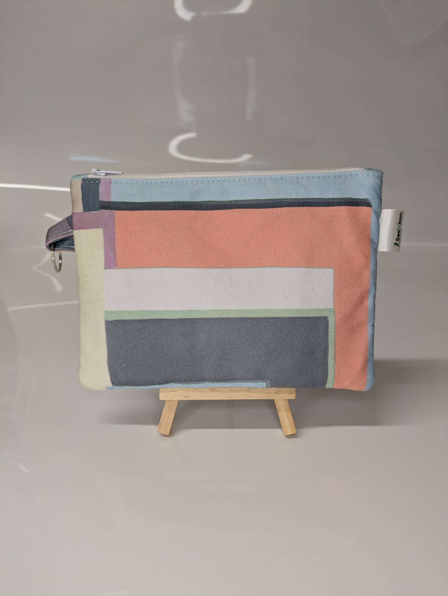 Medium Pouches