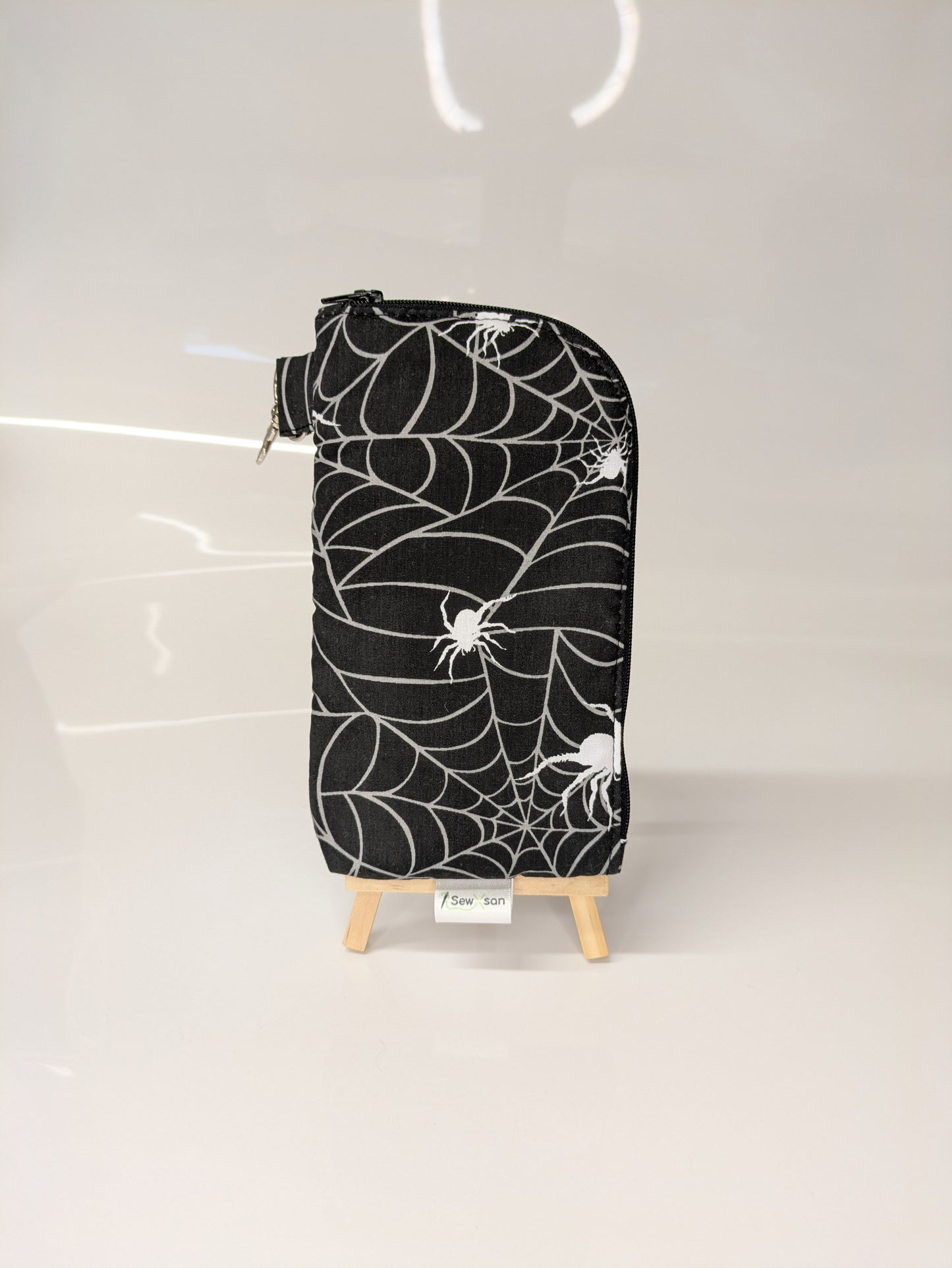 🕸️ Halloween Travel Wallets 🎃
