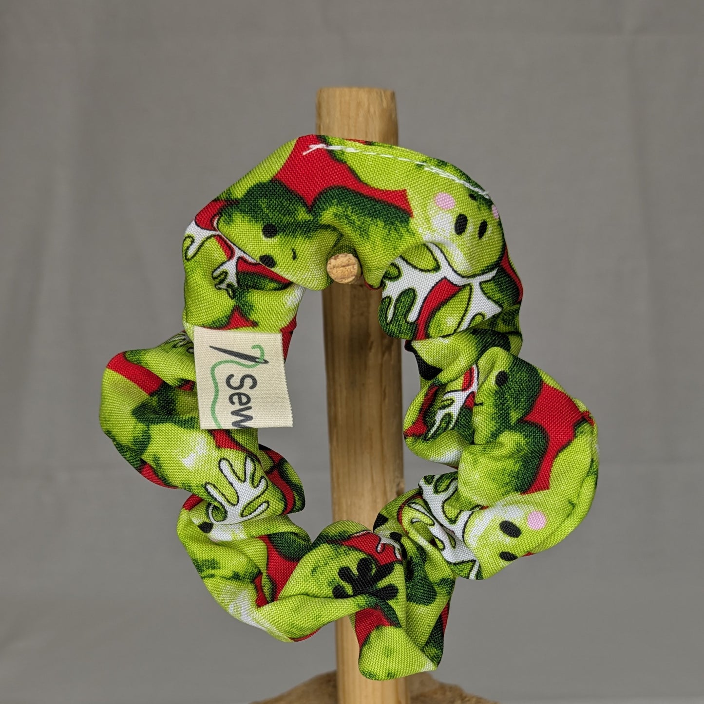 Christmas Scrunchies – Festive & Fun!