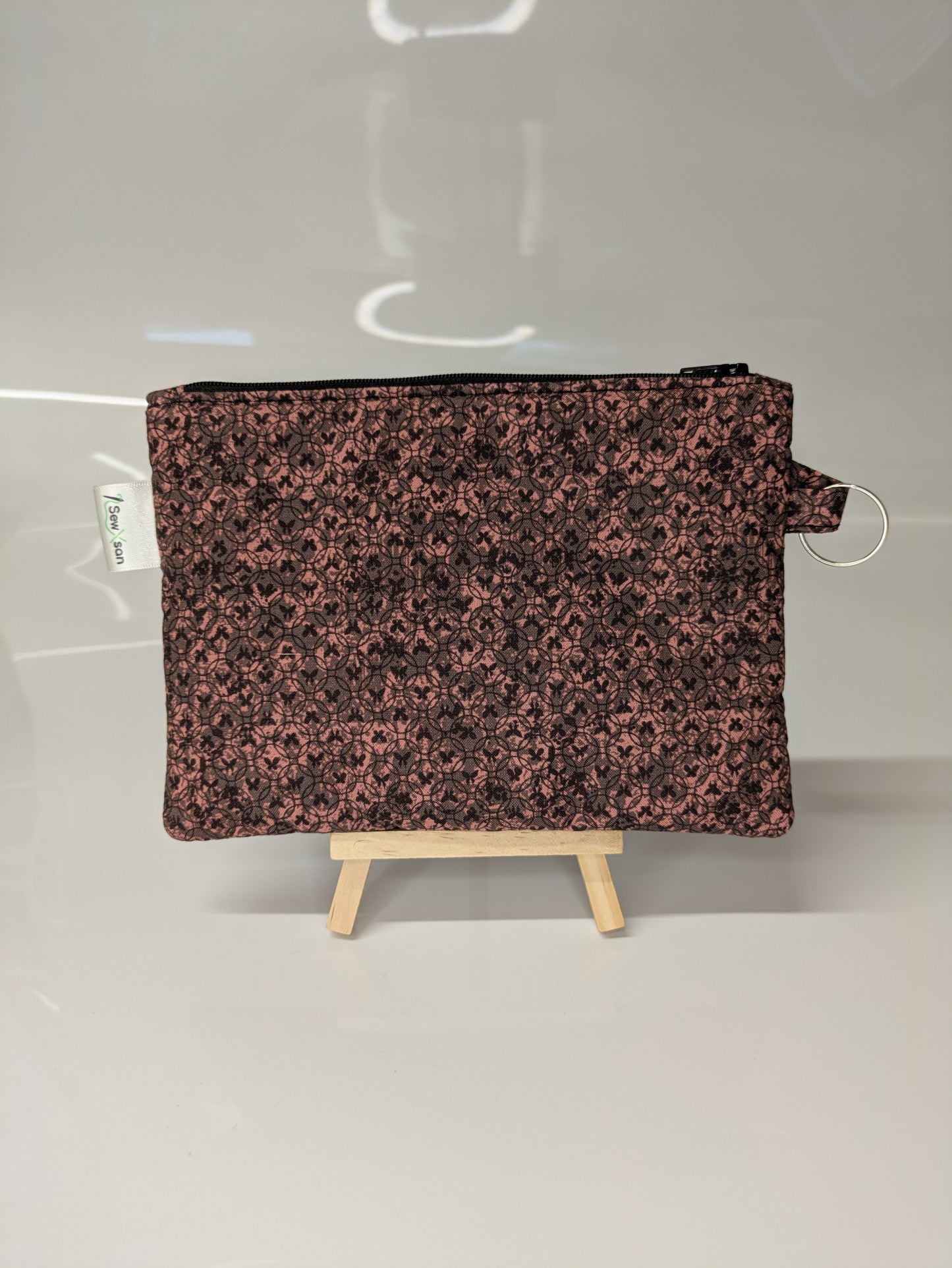 Medium Pouches